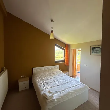 View Dea 3* Pogradec
