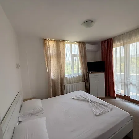 Bed & Breakfast View Dea 3*